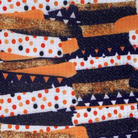 Scrunchie - Picture 9 of 12